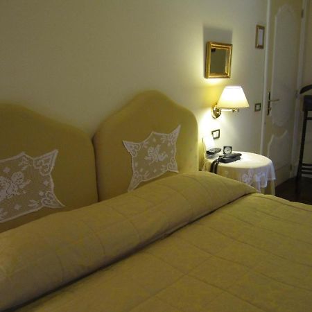 Hotel Villa Castellani Mogliano Pokój zdjęcie