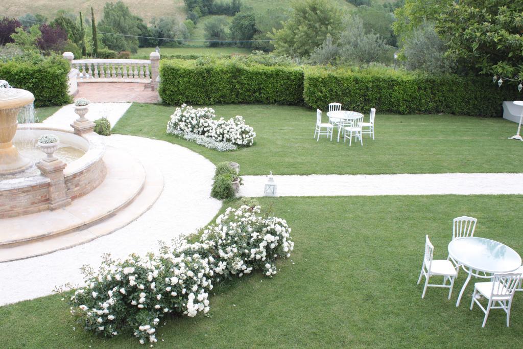 Hotel Villa Castellani Mogliano Zewnętrze zdjęcie