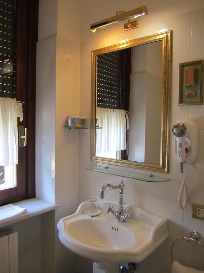Hotel Villa Castellani Mogliano Pokój zdjęcie